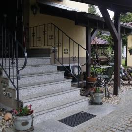 Viesnīca Heckes Ferienwohnung pilsētā Schöneiche