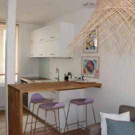Maison BB Burgonce Bohème centre avec extérieur WIFI gratuit et NETFLIX, hotel in Niort