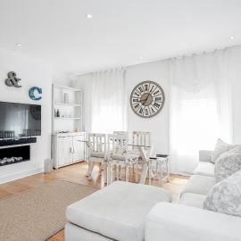The white home near Kensington high st