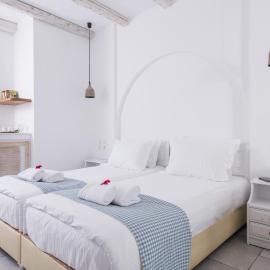 Cycladic Islands Hotel & Spa