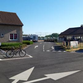 Chalet Park Zeeberm CommV, hotel sa Oostduinkerke
