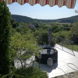 Felsőörsi Nyugalom, hotel a Felsőörs