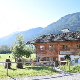 Ferienwohnung Schankwirtschaft Wohlfart, Hotel in Pfronten