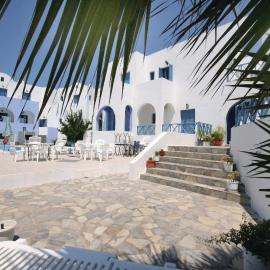 Hotel Kalma, viešbutis mieste Mesarija