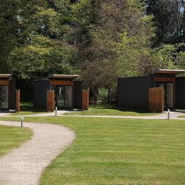 A UNIQUE Experience in a Converted Shipping Containers, Glamness is Adults Only, hotel u gradu Invernes