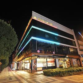 Royal Hotel Inegol, מלון בInegol