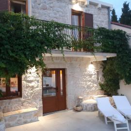 Villa Dragi, hotel v destinaci Klek