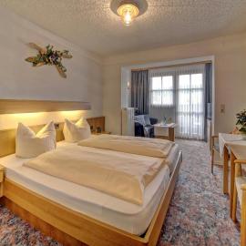Ferienhotel Kollmerhof, hotel di Rimbach