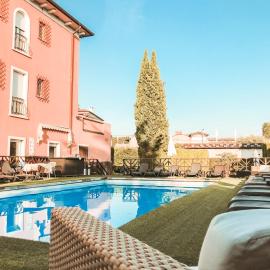 Hotel Benacus, hótel í Lazise