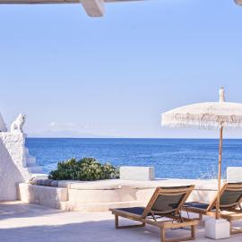 Villa Santa Katerina - Sea View & Outdoor Hot Tub, hotel v destinaci Platis Gialos