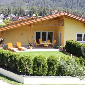 Landhaus Grünberg, Hotel in Obsteig