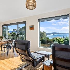 GRANITE BEACH HOUSE @ Bay of Fires – hotel w mieście Binalong Bay
