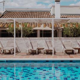Oustau Camarguen Hôtel & Spa، فندق في لو غراو دو روا