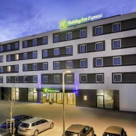 Holiday Inn Express Friedrichshafen by IHG, hotel u gradu Fridrihshafen