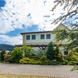 Pension zum Reiterhof, hotell i Schmogrow