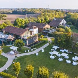 Il Tesoro Living Resort, hotel en Rodigo