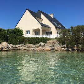 MAISON LES PIEDS DANS L EAU, hotell sihtkohas Roscoff