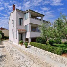 Brezac olive garden apartment