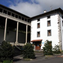 Beizamako Aterpetxea - Albergue Turistico de Beizama, hotel di Beizama