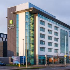 Holiday Inn Express Lincoln City Centre by IHG, hotelli kohteessa Lincoln