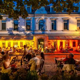 BLAHA ROOMS, hotel u gradu Balatonfured