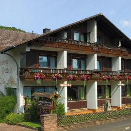 Gästehaus Elisabeth, hotel a Poppenhausen