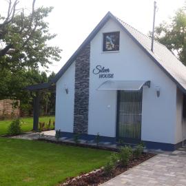 Silver House vendégház, hotel in Orosháza