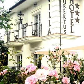Hotel Villa Hubertus Kutno, khách sạn ở Kutno