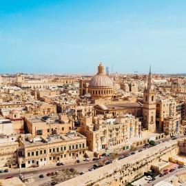 Central and Cosy 2BR Apt in Valletta by Buena Vista