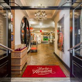 Henry Norman Hotel, hotel v Brooklyne