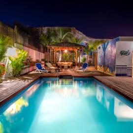 Villa La Perla، فندق في كانديلاريا