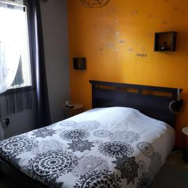 Chez les catherine, hotel in Saintes