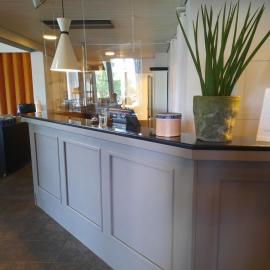 Juthbacka Hotell, hotel in Uusikaarlepyy