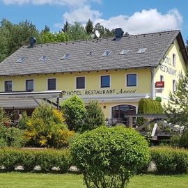 Hotel Admiral, hotell sihtkohas Lipno nad Vltavou