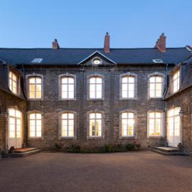 The Stay Well, hotel in Boulogne-sur-Mer