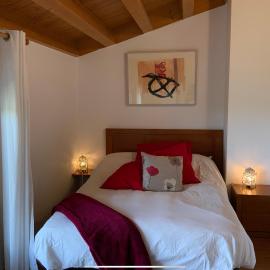 Agrovillaujue apartamentos rurales, hotel din Ujué