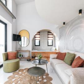 Cocooning Suites by Blue Carpet