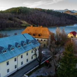 Fužinarska kuća, hotel en Fužine