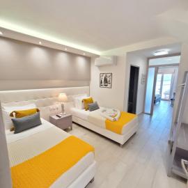 Deluxe Dina, hotel a Skala Potamias
