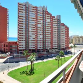 NUEVO, a 70 metros de la playa y con vistas al mar, hotel din Cullera