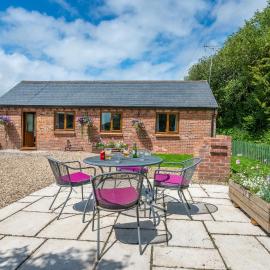 Nutley Farm, hotel a Winfrith Newburgh