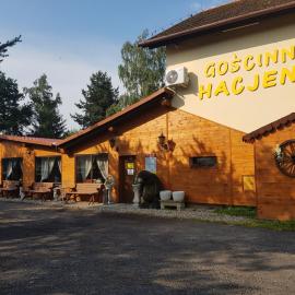 HOTELIK Hacjenda: Radwanice şehrinde bir otel