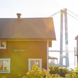 Sjövillan Bed & Breakfast, hotel v destinaci Sandöverken