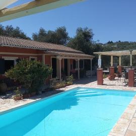 Paxos Bonzai Studios, hotel em Gaios