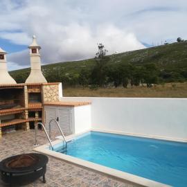 Montejunto Villas-Casa do Esquilo, khách sạn ở Cadaval