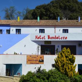 Hotel Restaurante Bandolero, hótel í Júzcar