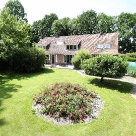 De Buitenhof, hotel en Marknesse