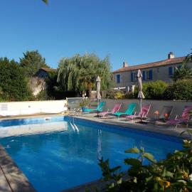 Le Clos des Palmiers, hotell sihtkohas Saint-ouen-dʼAunis