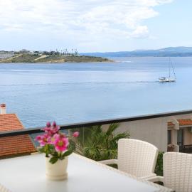 Viesnīca Saatli Suites Češmē