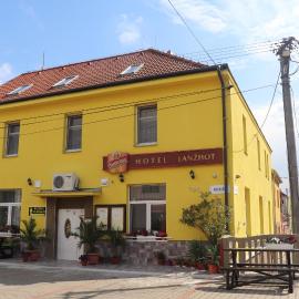 Lanžhot में, होटल Hotel u Nádraží Lanžhot
